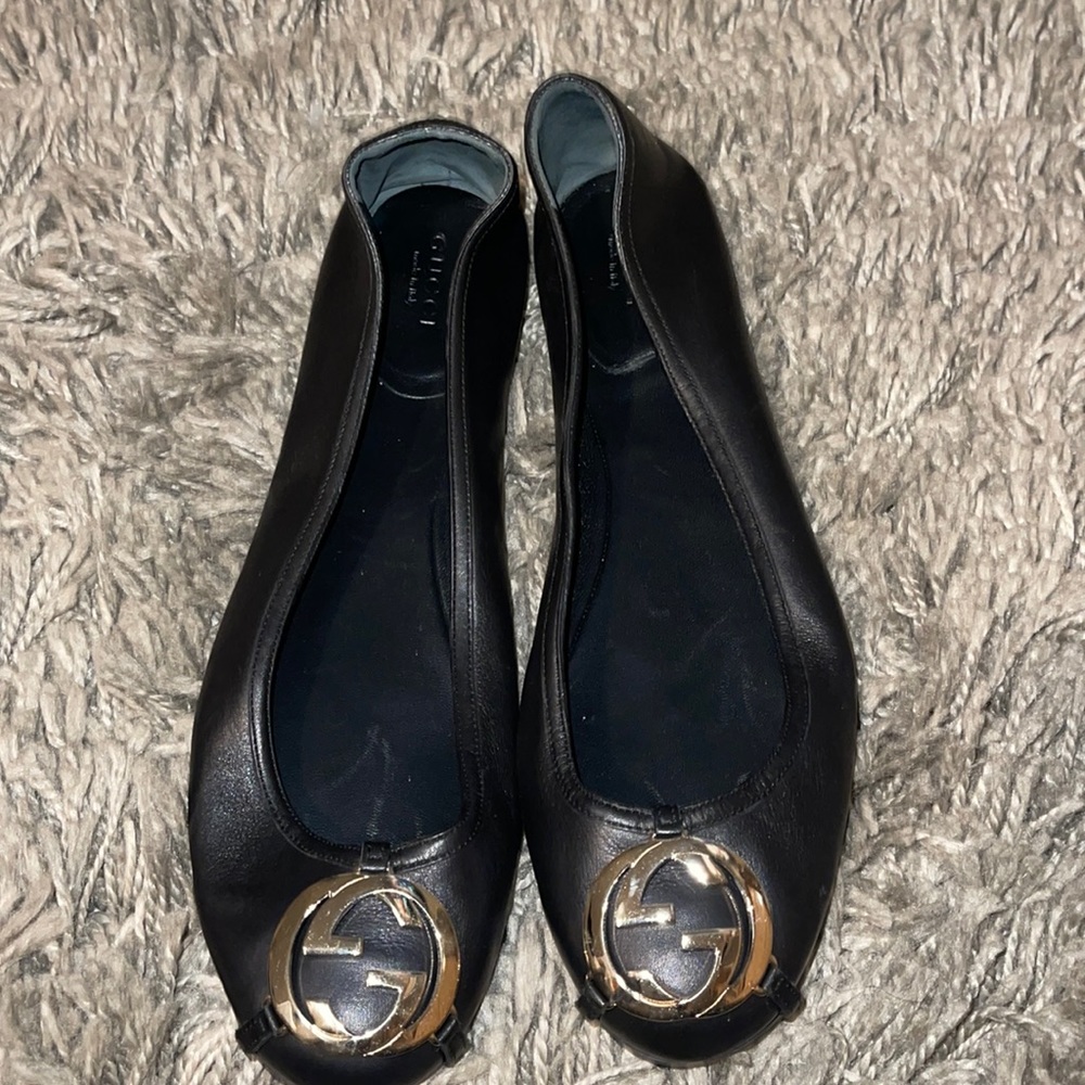 Gucci Flats size 40.5